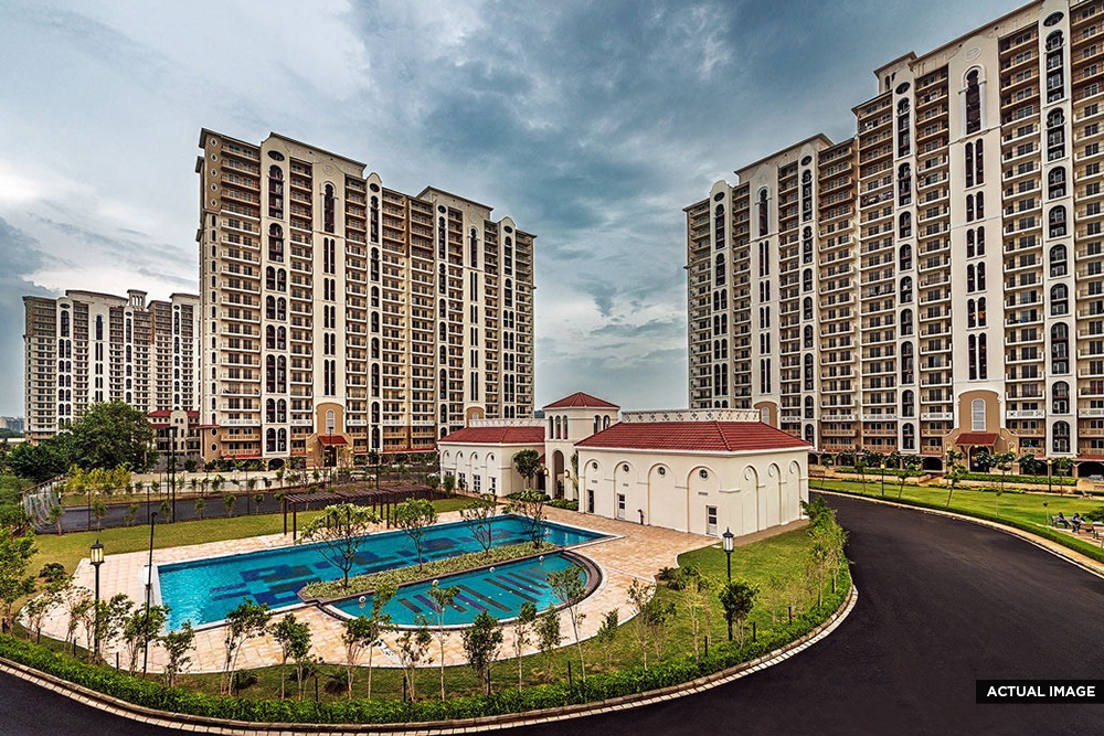 DLF New Town Heights